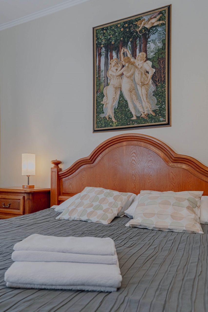 Апартаменты (Светлые двухкомнатные с сауной #23), Отель Априори