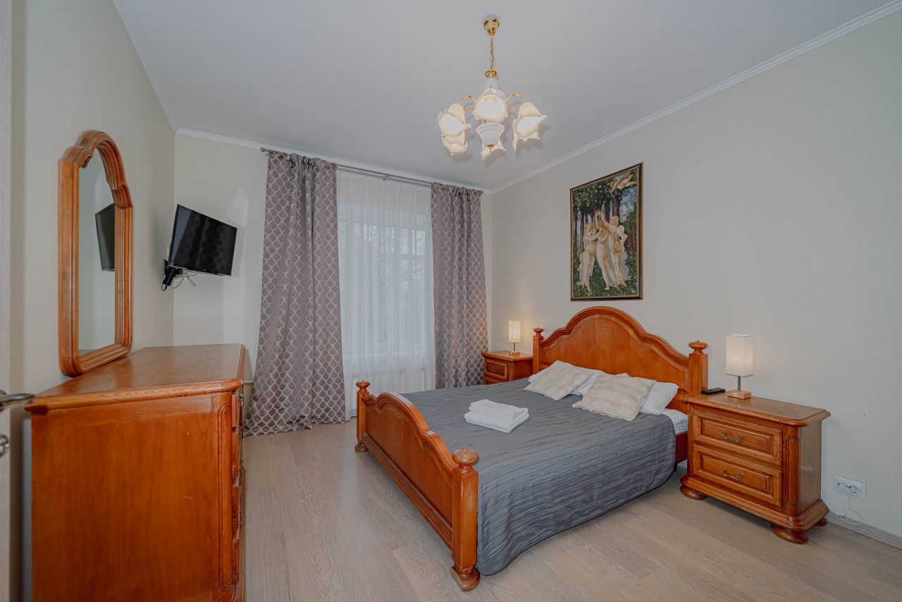 Апартаменты (Светлые двухкомнатные с сауной #23), Отель Априори