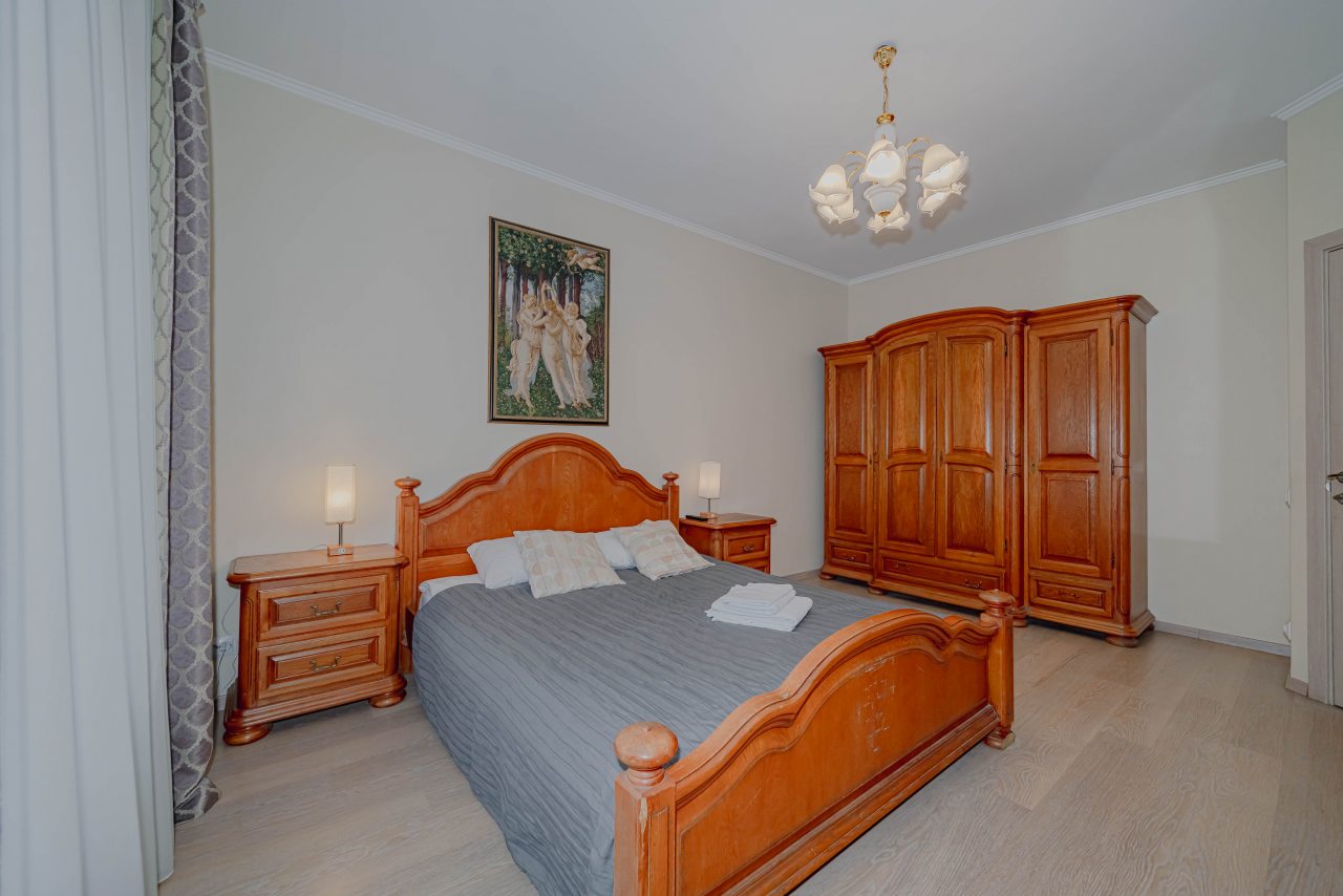 Апартаменты (Светлые двухкомнатные с сауной #23), Отель Априори