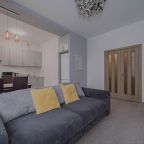 Апартаменты (Просторные двухкомнатные #37), Отель Априори