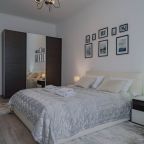 Апартаменты (Просторные двухкомнатные #37), Отель Априори