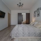 Апартаменты (Просторные двухкомнатные #37), Отель Априори