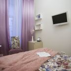 Двухместный (Стандарт с 1 кроватью #101 (Комната с собственной ванной комнатой)), Гостевой дом VENETA Rooms