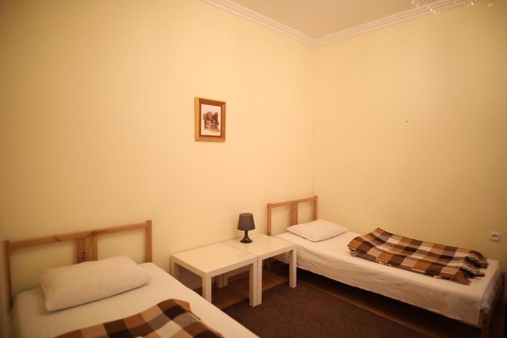 Двухместный (Двухместный номер с 2 отдельными кроватями) гостевого дома Алекса на Большой Морской, Санкт-Петербург