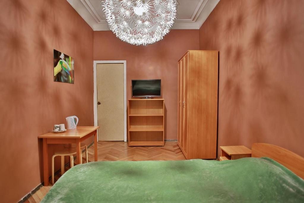 Двухместный (Двухместный номер с 1 кроватью или 2 отдельными кроватями) гостевого дома Флигель на Жуковского, Санкт-Петербург