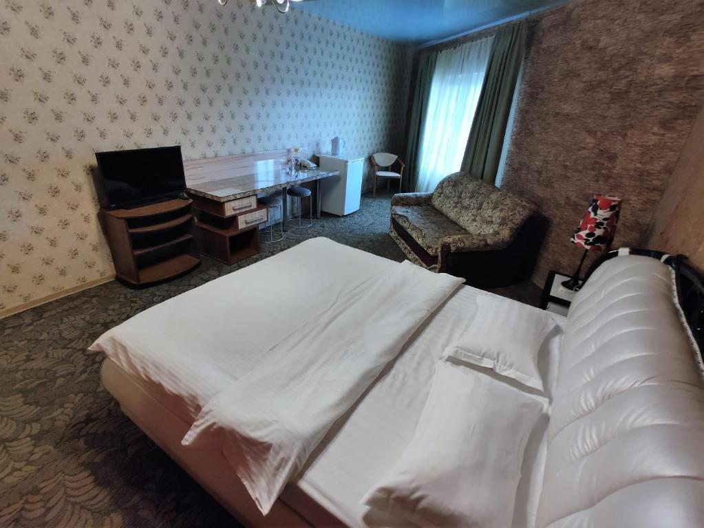Семейный (Семейный двухместный номер с 1 кроватью) апартамента Бунгало клуб, Новоабзаково
