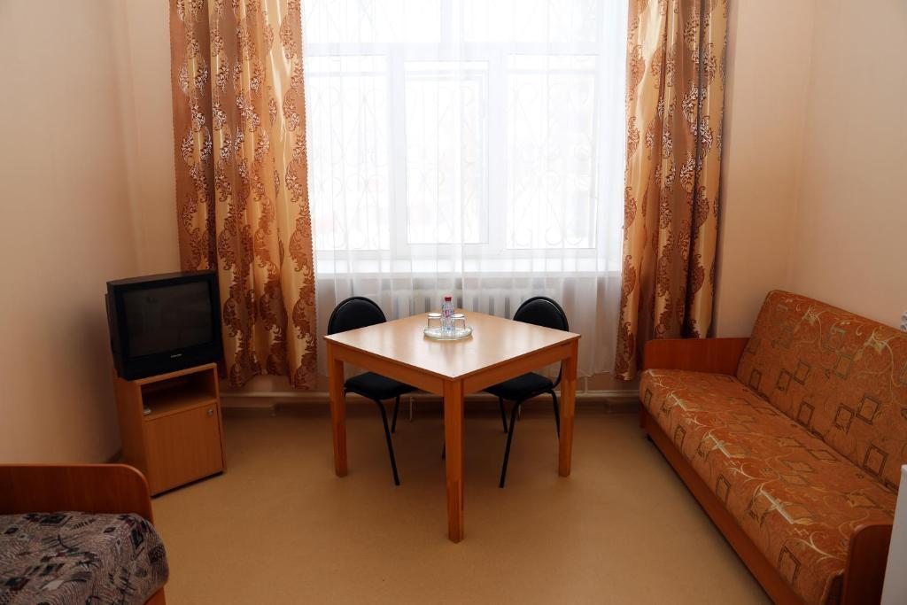 Одноместный (Одноместный номер с душем) мини-отеля Серединная, Пермь