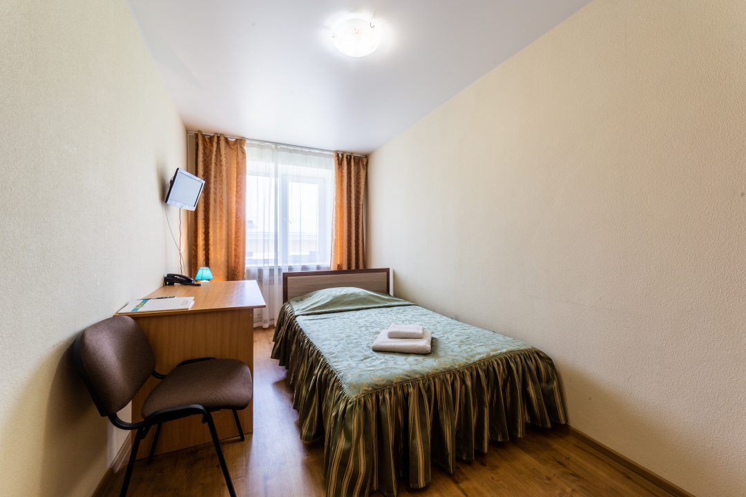 Трёхместный и более (Апартаменты с 3 отдельными спальнями) гостиницы Созвездие, Екатеринбург