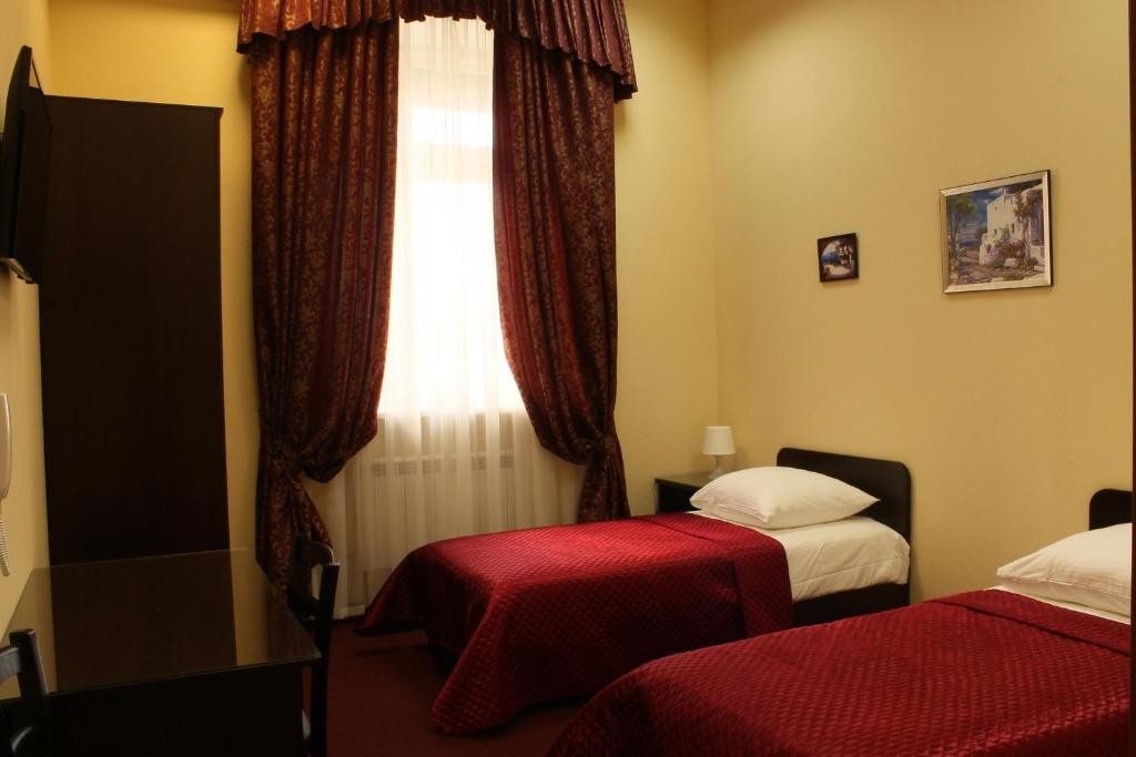 Двухместный (Двухместный номер с 2 отдельными кроватями) отеля Атлас, Екатеринбург