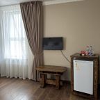 Люкс (для двух взрослых и двоих детей), Отель Аристократ