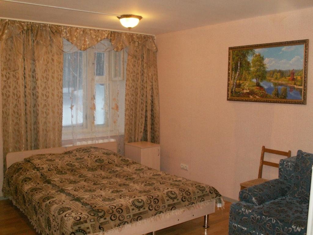 Двухместный (Двухместный номер с 1 кроватью или 2 отдельными кроватями и диваном-кроватью) отеля Успех, Уфа
