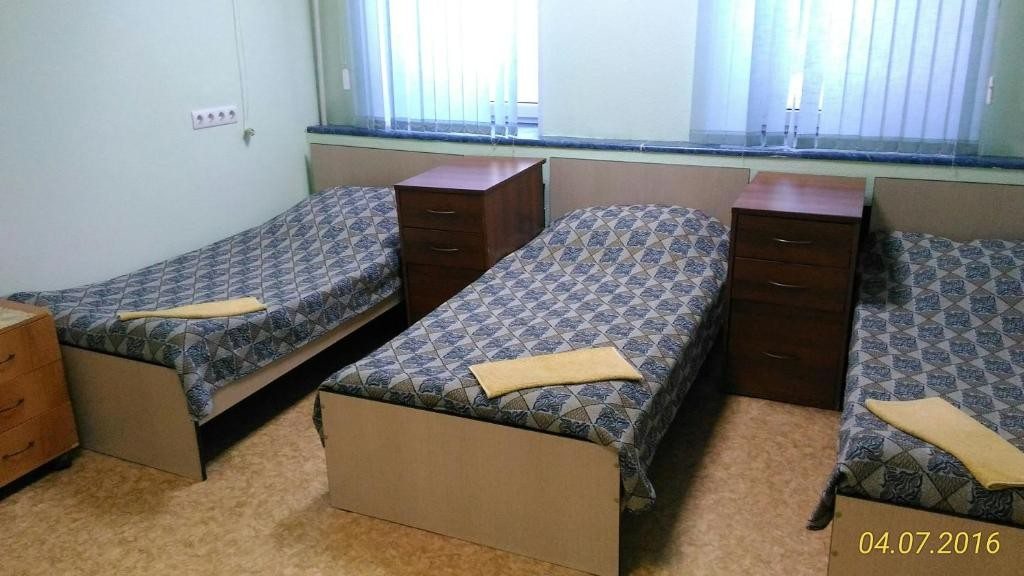 Номер (Кровать в общем 3-местном номере для мужчин и женщин) отеля Галчонок на Фрунзе, Самара