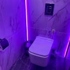 Двухместный (Бокс с 1 двуспальной кроватью), Deep Hotels