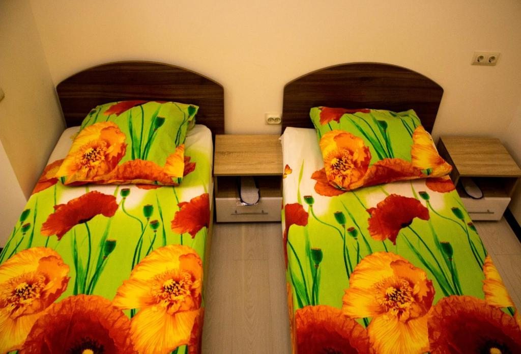 Двухместный (Стандартный двухместный номер с 2 отдельными кроватями) отеля Good Time, Владивосток