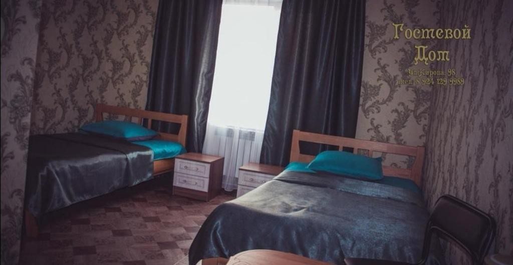 Двухместный (Двухместный номер с 2 отдельными кроватями и собственной ванной комнатой) гостевого дома на Кирова 98, Владивосток