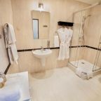 Двухместный (Улучшенный двухместный номер с 1 кроватью или 2 отдельными кроватями), Отель Шале Роза Хутор