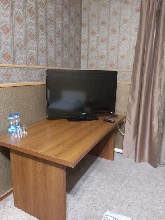 Двухместный (Двухместный номер с 2 отдельными кроватями и общей ванной комнатой) отеля Натали, Новороссийск