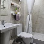 De Luxe (Двухместный номер с 1 кроватью и ванной), Гостевой дом Центральный