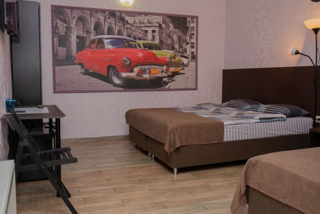 Трёхместный и более (с 3 односпальными кроватями) гостевого дома Центральный, Новороссийск