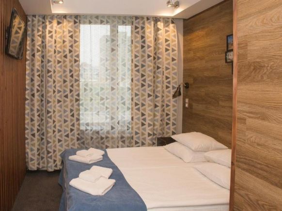 Фотография номера гостиницы Клуб путешественников на Дзержинского