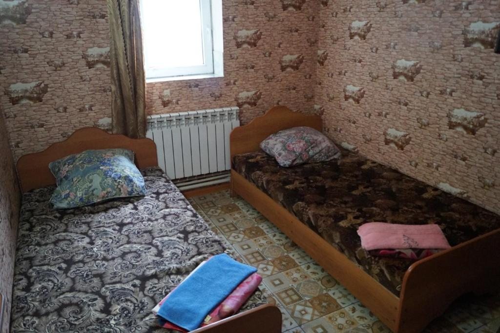 Двухместный (Бюджетный двухместный номер с 2 отдельными кроватями) мотеля Ray, Павловск (Воронежская область)