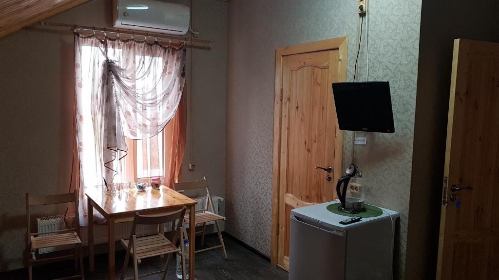 Трехместный (Стандартный трехместный номер) мотеля Св, Лосево (Воронежская область)