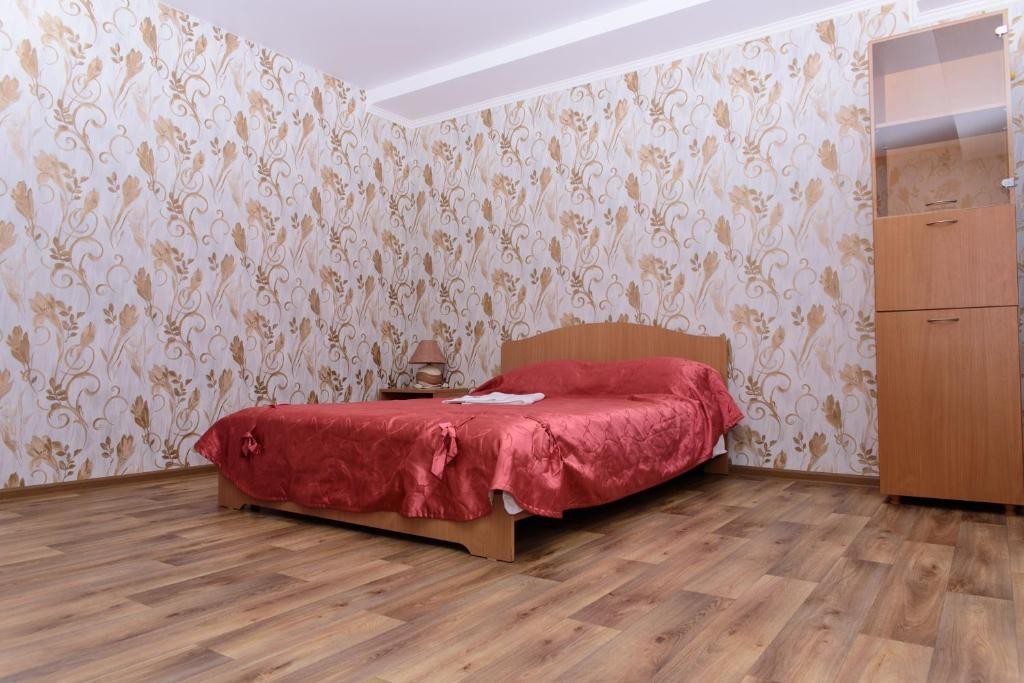 Двухместный (Стандартный двухместный номер с 1 кроватью и общей ванной комнатой) отеля Арена, Ижевск