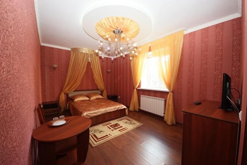 Двухместный (Двухместный номер с 1 кроватью и собственной ванной комнатой) гостевого дома Ирис, Ижевск