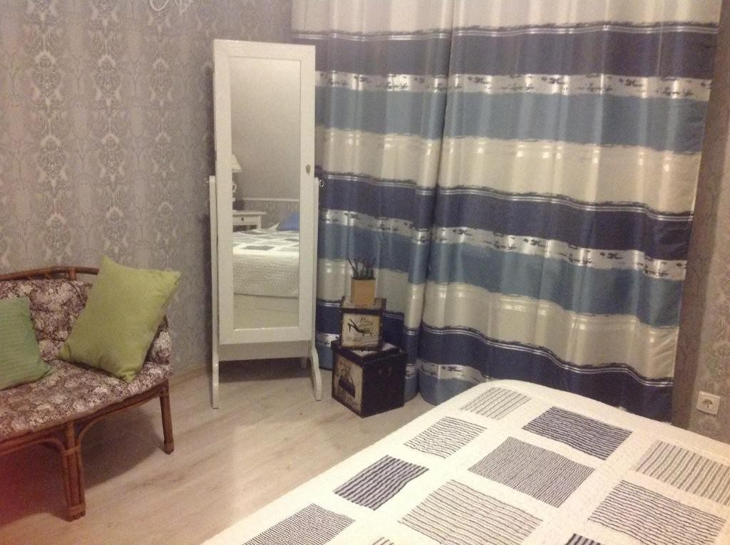 Двухместный (Стандартный двухместный номер с 1 кроватью и общей ванной комнатой) семейного отеля Апартаменты с проживанием в семье Прусская, Великий Новгород