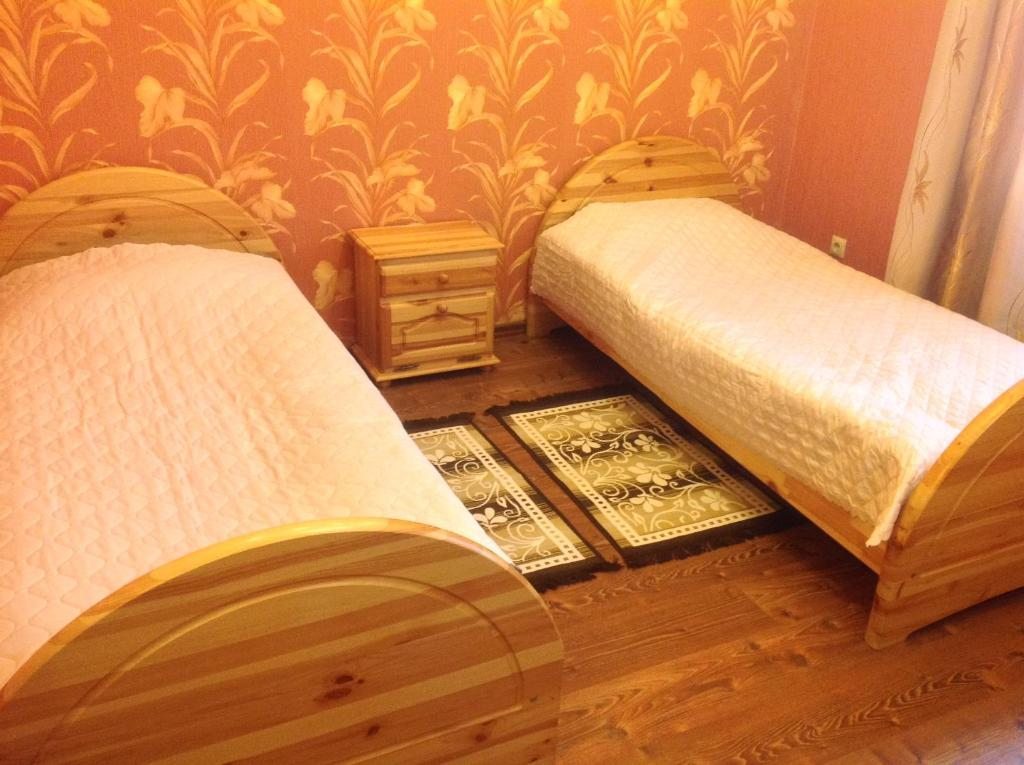 Двухместный (Большой двухместный номер с 2 отдельными кроватями) мини-гостиницы Белая Пуля, Белгород