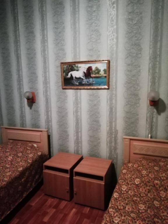 Двухместный (Двухместный номер с 2 отдельными кроватями и душем) мини-гостиницы Динамо Брянск