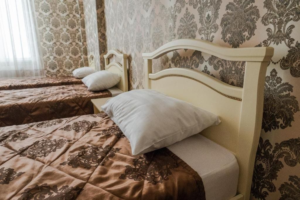 Трехместный (Трехместный номер с общей ванной комнатой) отеля Белые Журавли, Гуниб
