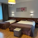 Трёхместный и более (Вид на город), Гостиница Аррива