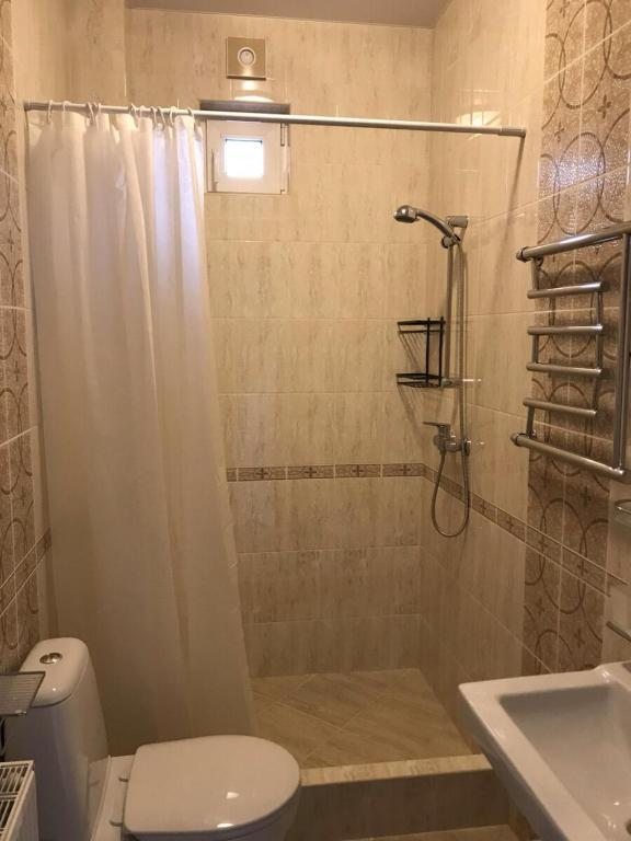 Трехместный (Трехместный номер с балконом), Гостевой дом Виктория на Ульянова