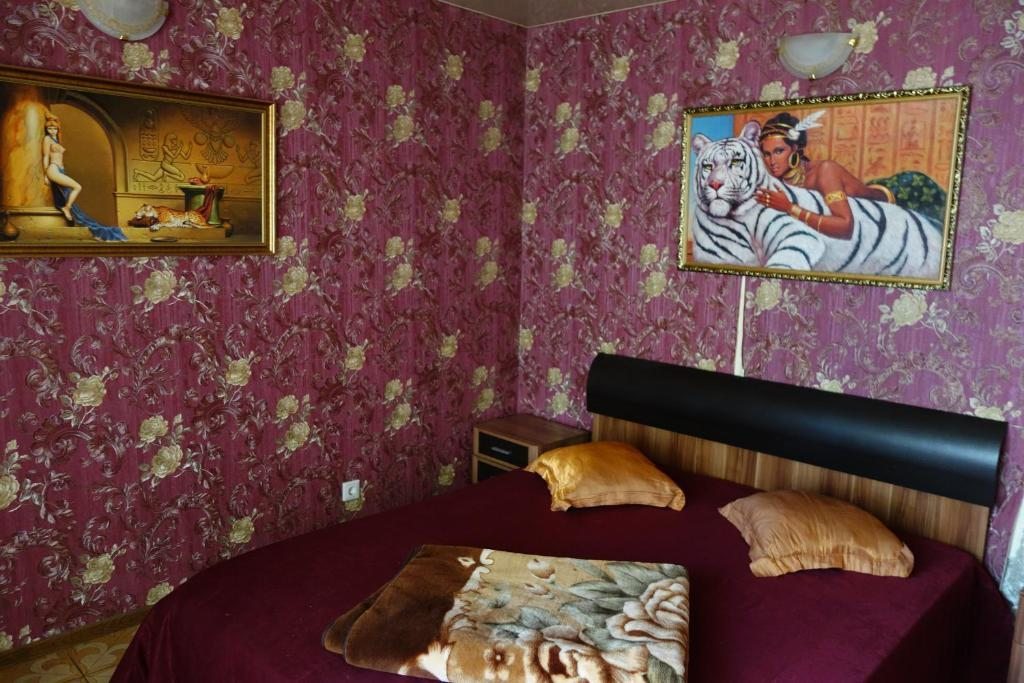 Двухместный (Улучшенный двухместный номер с 1 кроватью) гостевого дома Сафари, Краснодар