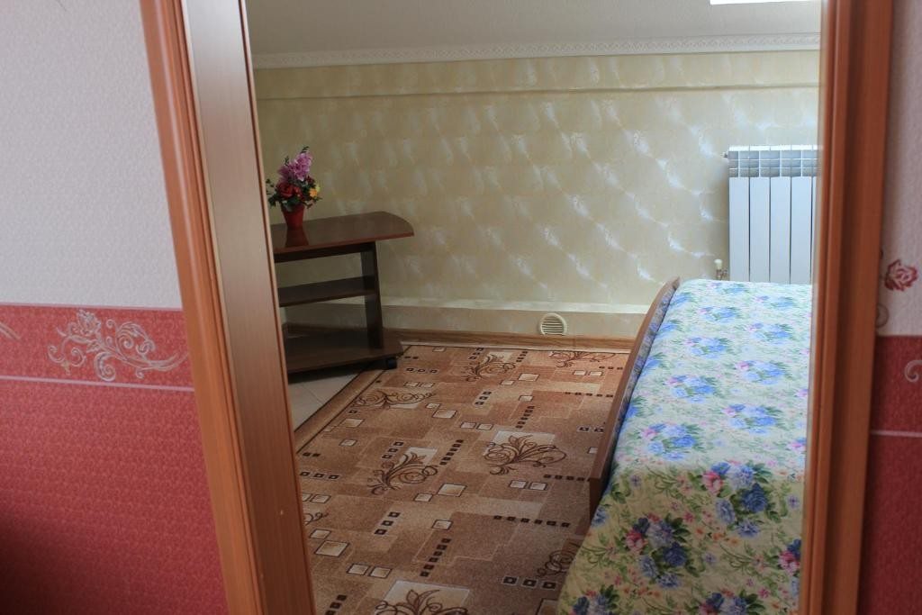 Сьюит (Люкс с 2 спальнями) гостевого дома Визит, Краснодар