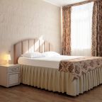 Люкс (Двухкомнатный с ванной), Отель Лабиринт