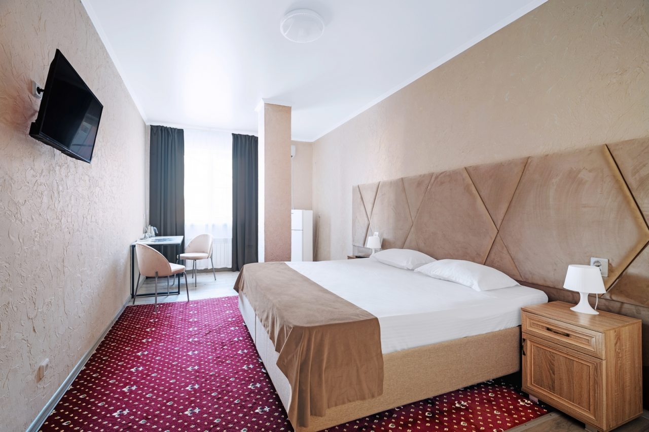 Полулюкс (Двухкомнатный), Отель Лабиринт