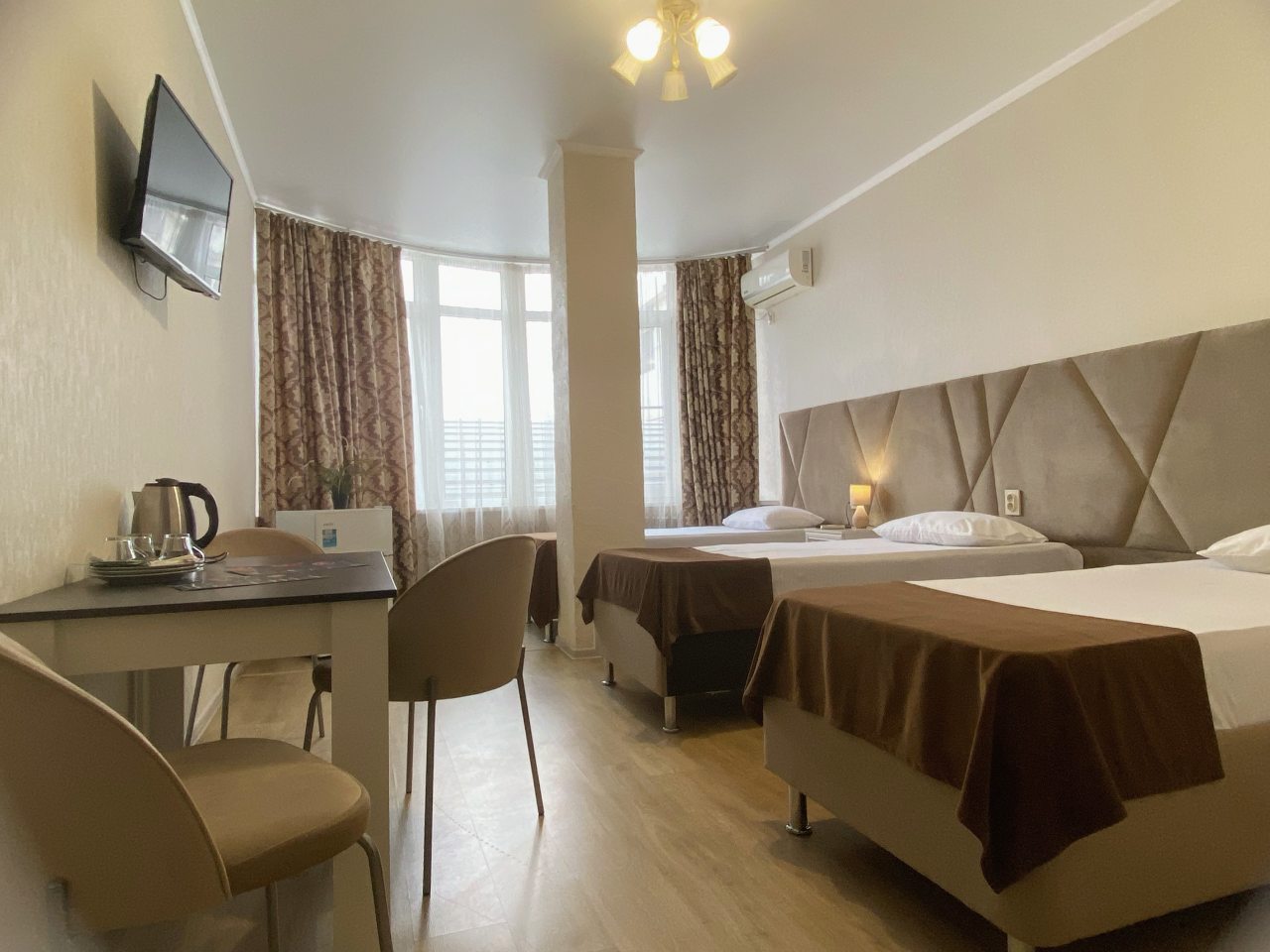 3-х местный номер с раздельными кроватями. Центр Краснодара.