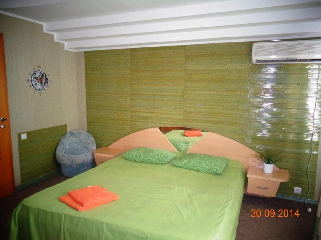 Двухместный (Двухместный номер с 1 кроватью) мини-гостиницы Апельсин, Краснодар
