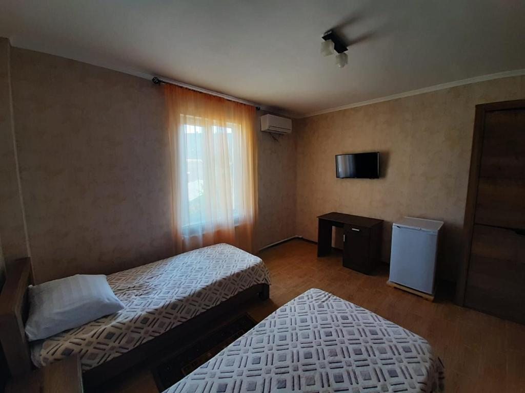 Двухместный (Двухместный стандарт с раздельными кроватями) гостевого дома ВИТА, Краснодар