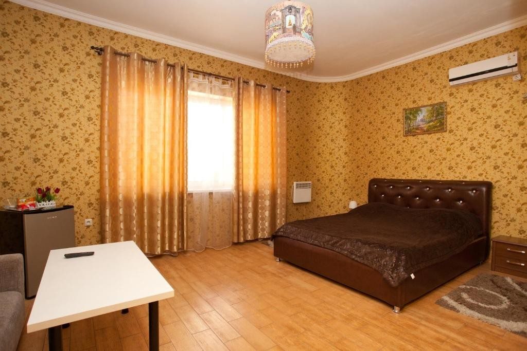 Студио (Номер-студио) мотеля Отель Вояж на Карасунской, Краснодар