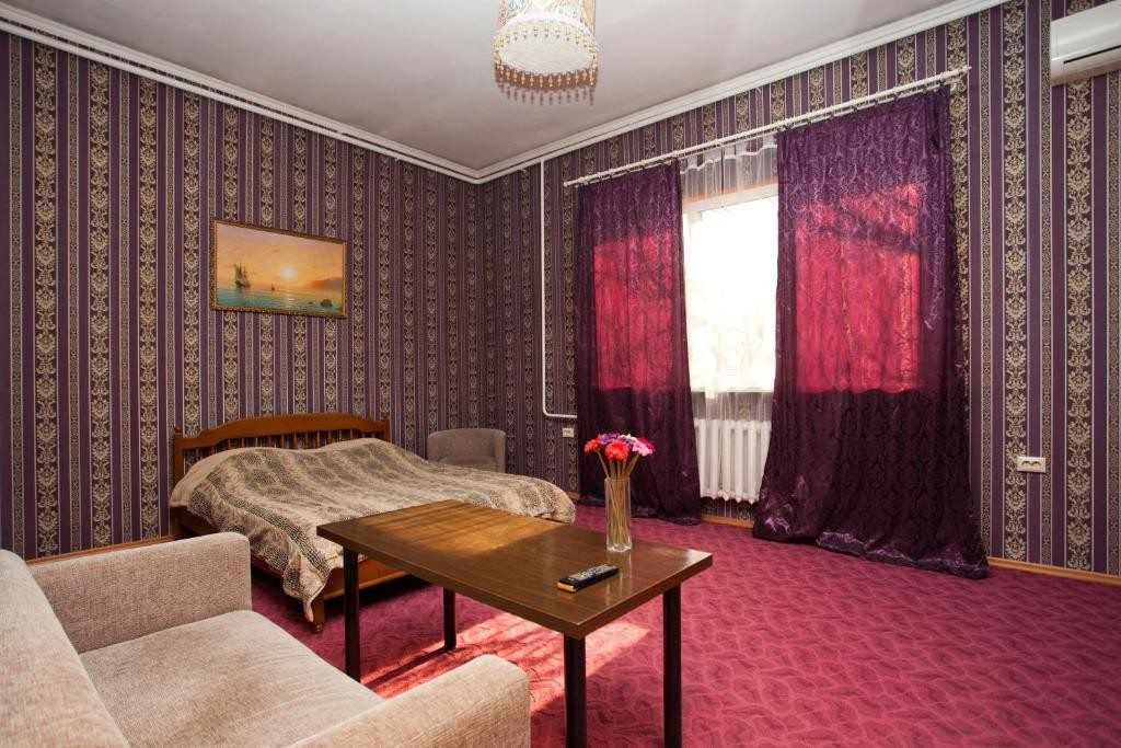 Двухместный (Двухместный номер с 1 кроватью) мотеля Отель Вояж на Карасунской, Краснодар