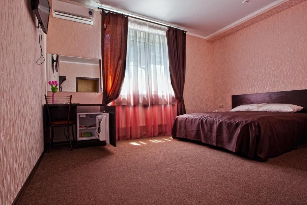 Двухместный (Стандартный номер с 1 двуспальной или 2 односпальными кроватями) гостевого дома Прованс, Краснодар