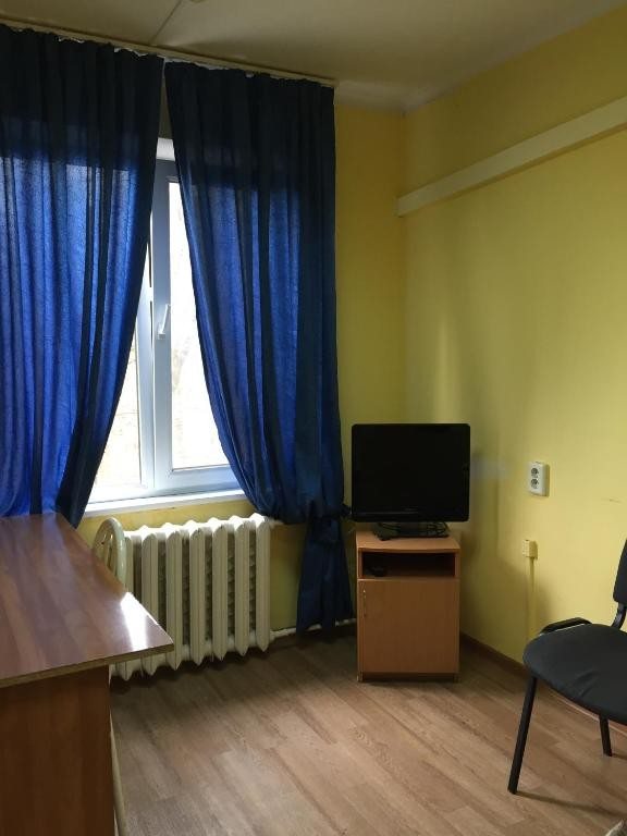 Двухместный (Двухместный номер с 2 отдельными кроватями и собственной ванной комнатой) гостиницы Труд, Краснодар