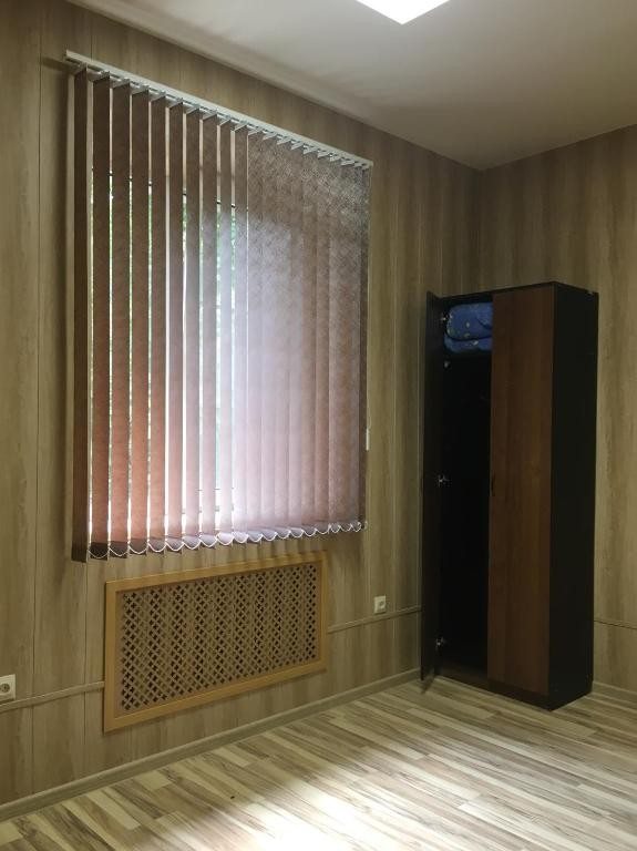 Двухместный (Двухместный номер с 2 отдельными кроватями и дополнительной кроватью) гостиницы Труд, Краснодар
