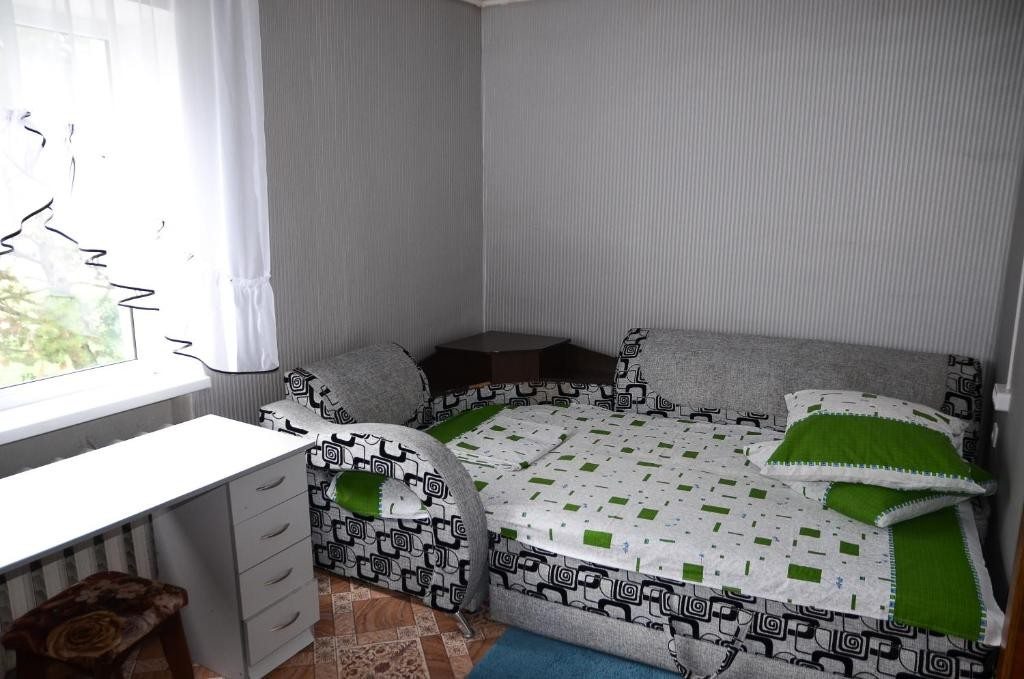 Двухместный (Большой двухместный номер с 2 отдельными кроватями) гостиницы Фортуна, Новомышастовская