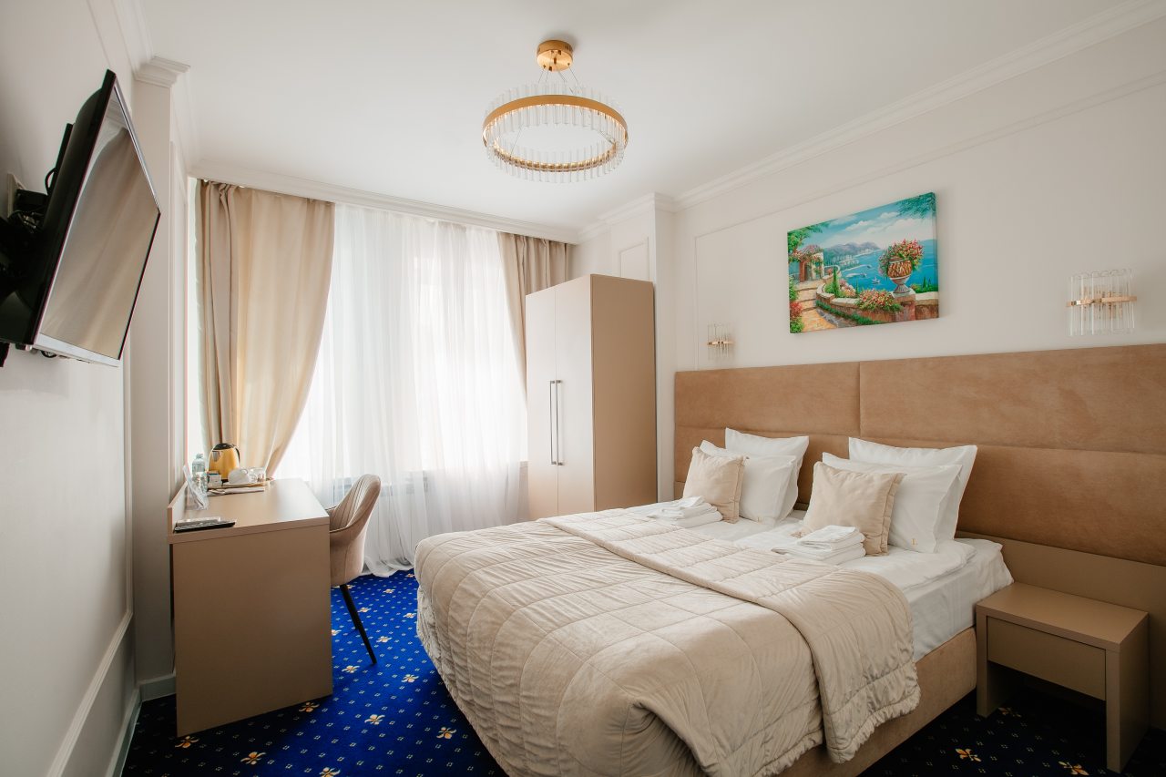Двухместный (Стандартный двухместный номер с 1 кроватью) отеля Люмьер, Москва