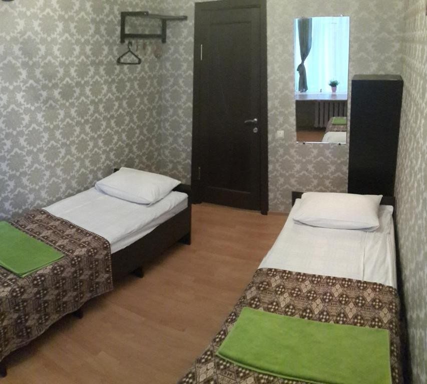Двухместный (Двухместный номер с 1 кроватью или 2 отдельными кроватями, общая ванная комната) гостевого дома Виктория, Санкт-Петербург