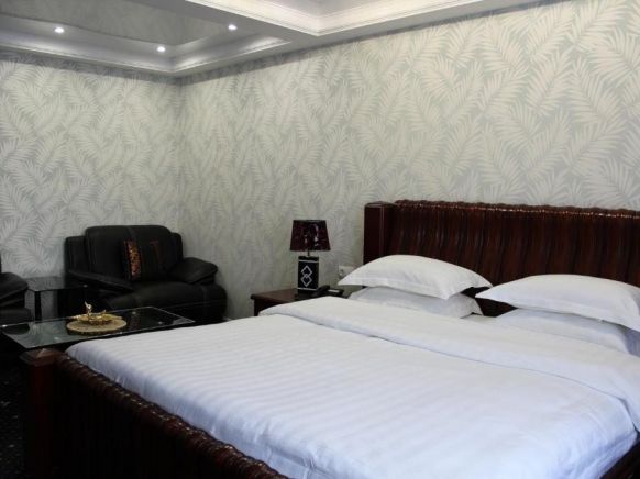 Фотография номера гостиницы Золотой Слон